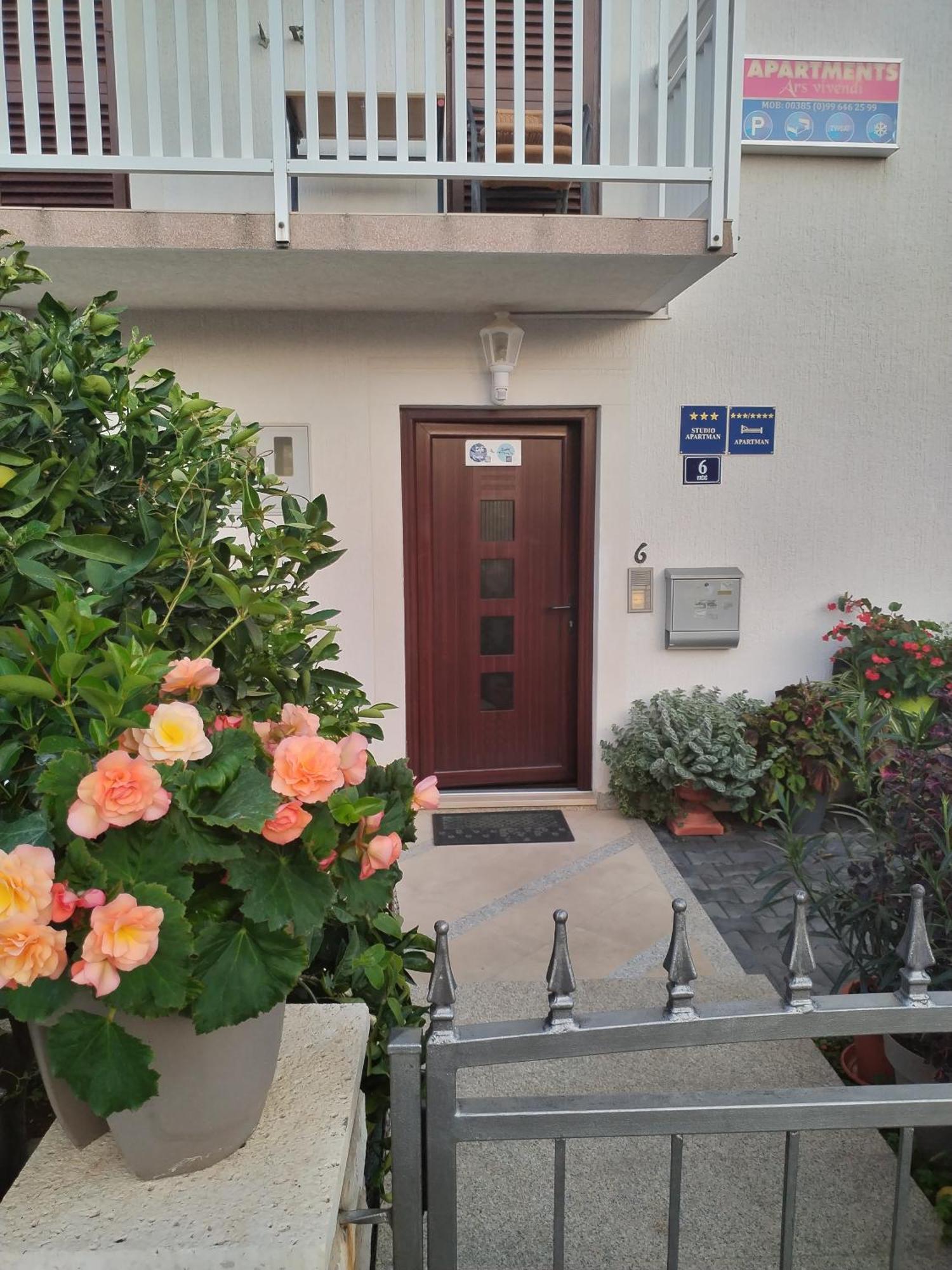Apartments Ars Vivendi Trogir Habitación foto